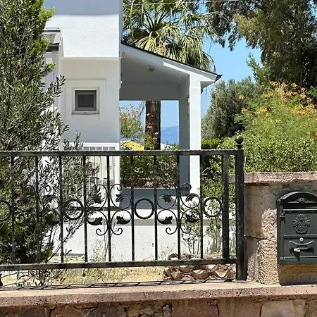 Relaxing By The Villa Ayvalik